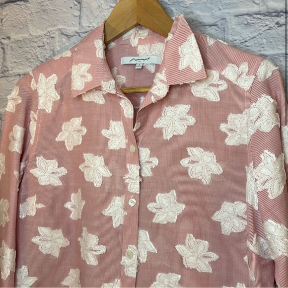 Foxcroft Pink and White Casual Button Down Shirt with Floral Pattern - Picture 2 of 6
